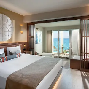 Deluxe Large Sea View